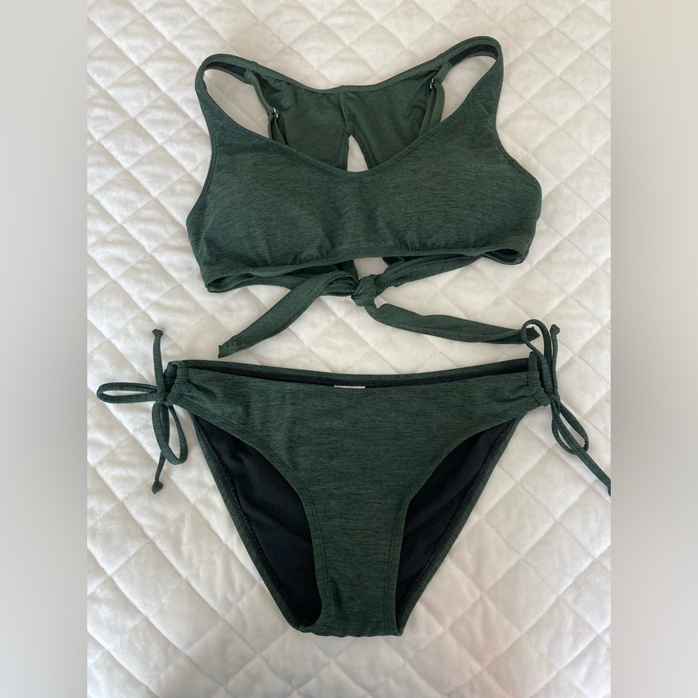 #133. 🆕 NWOT, Kona Sol, Target, 2-Piece Bikini, Top + Bottom, Green, (Women)